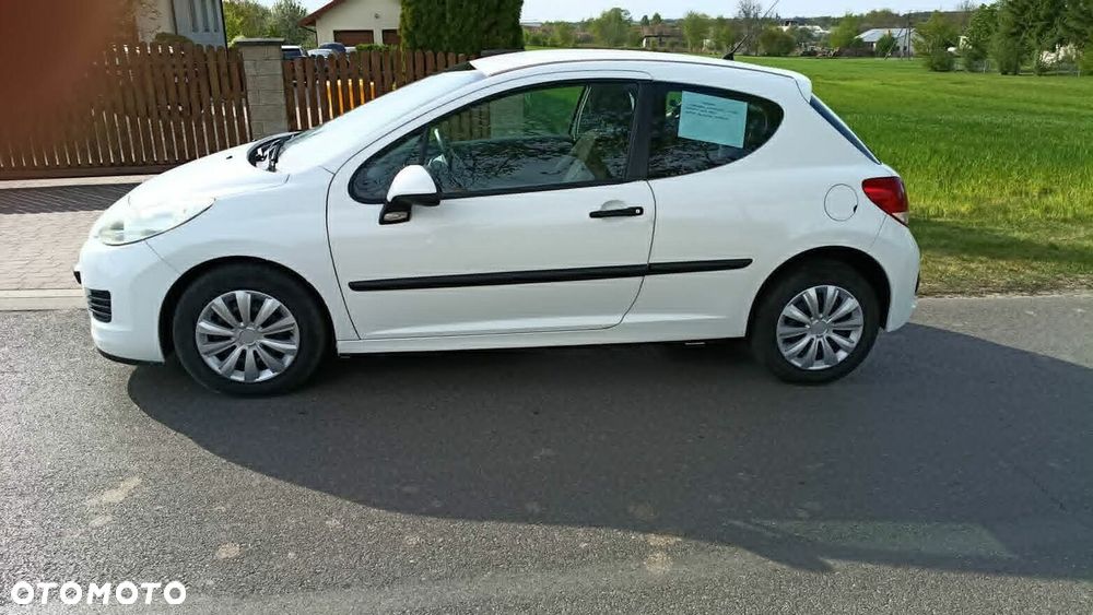 Peugeot 207 1.4 HDi Active - 1