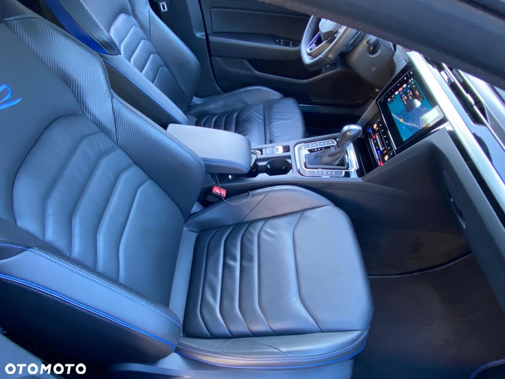 Volkswagen Arteon 2.0 TSI 4Motion R DSG - 31