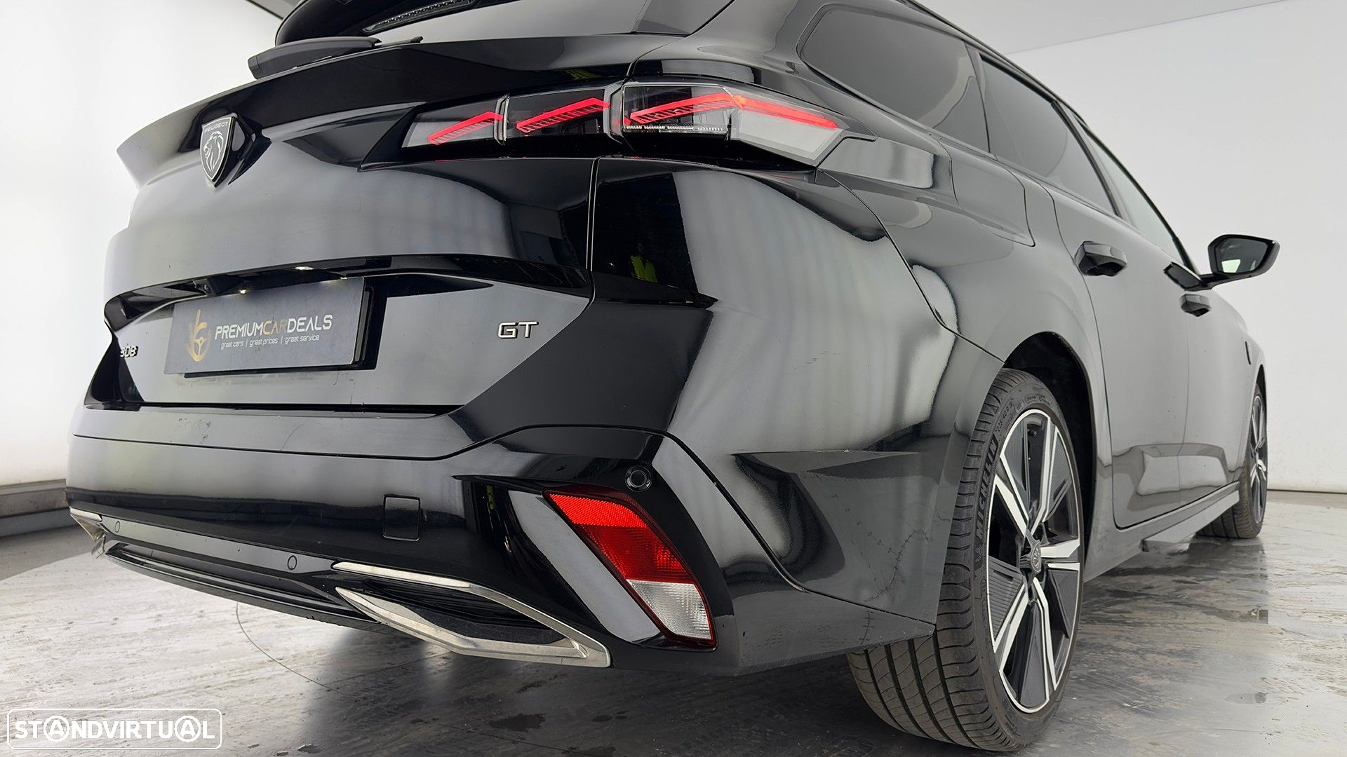 Peugeot 308 SW 1.2 PureTech GT EAT8 - 17