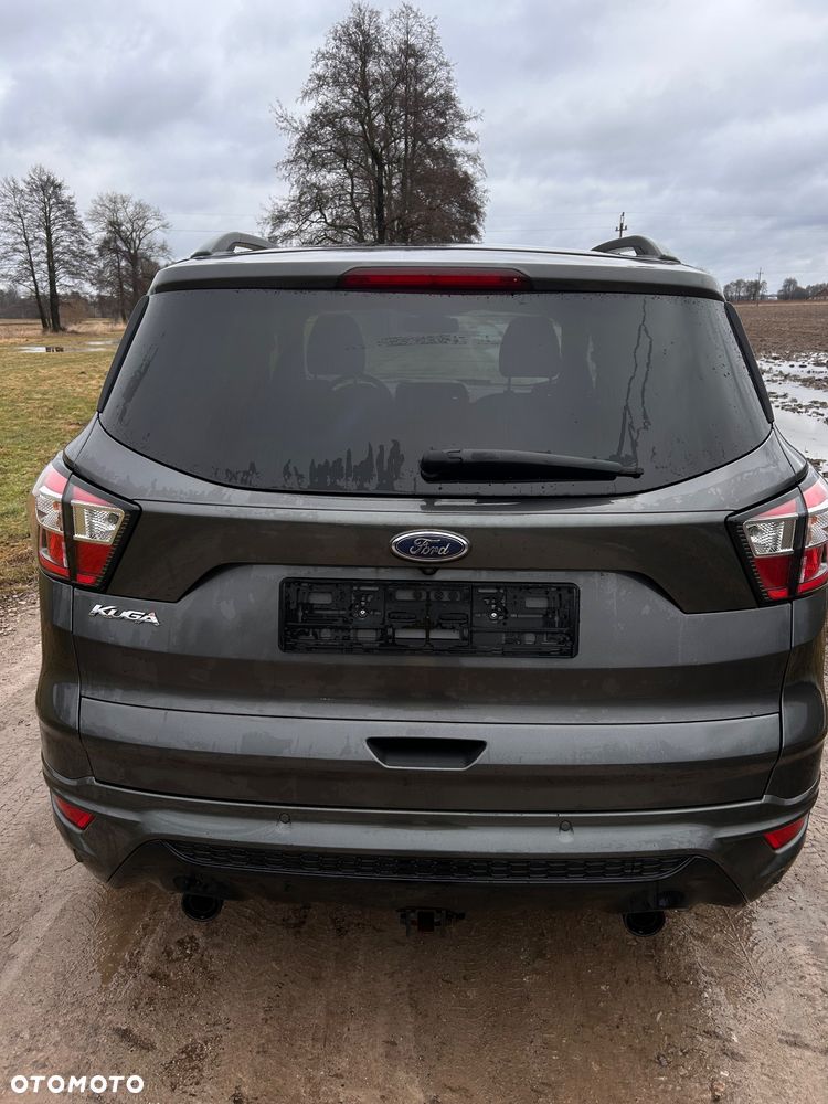 Ford Kuga 1.5 EcoBoost 2x4 Titanium - 18
