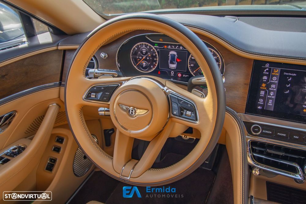 Bentley Flying Spur - 32