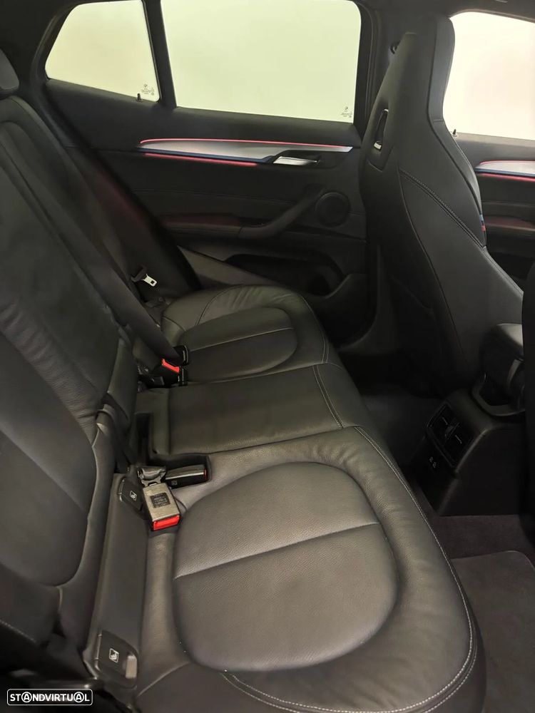 BMW X2 25 e xDrive Pack M - 9