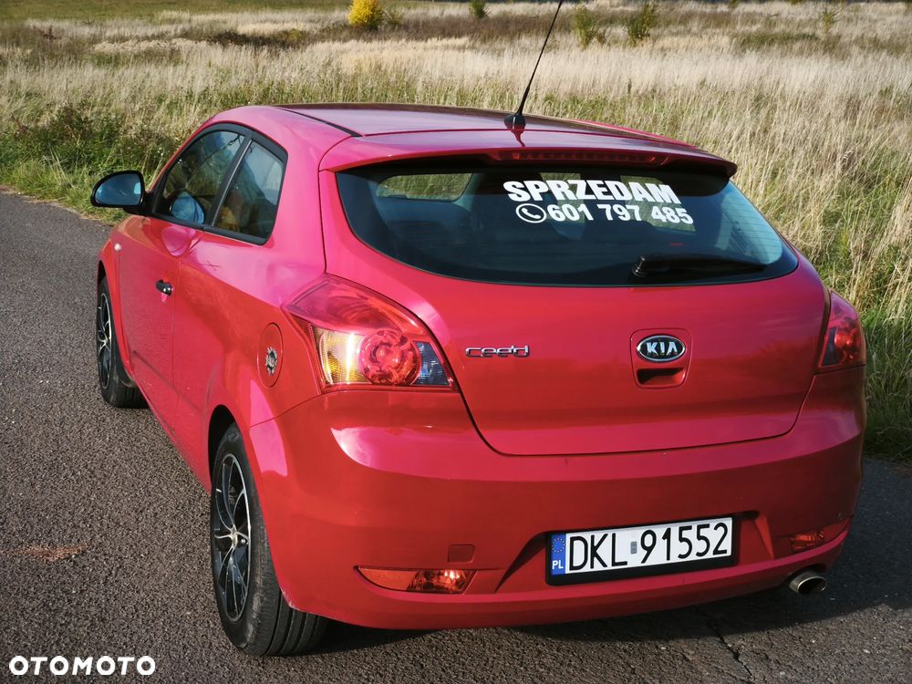 Kia ProCeed - 9