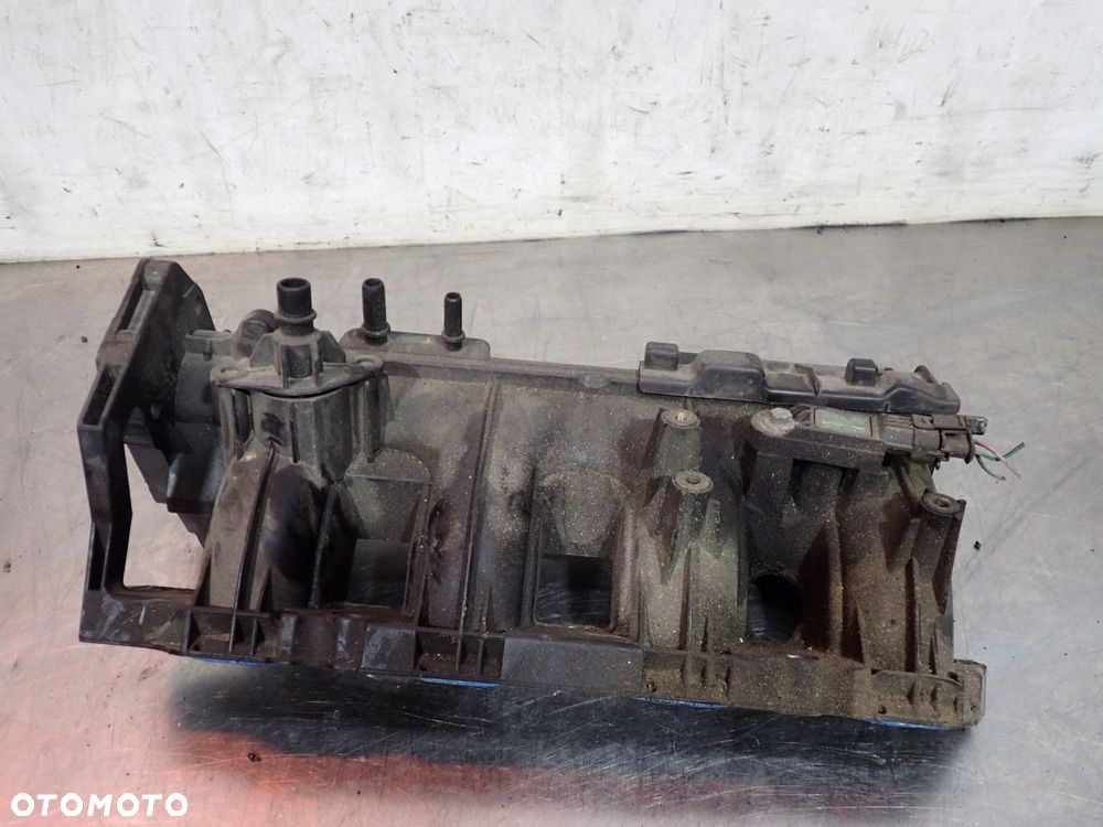 KOLEKTOR SSĄCY RENAULT GRAND SCENIC III 140032069R 231760004R - 1