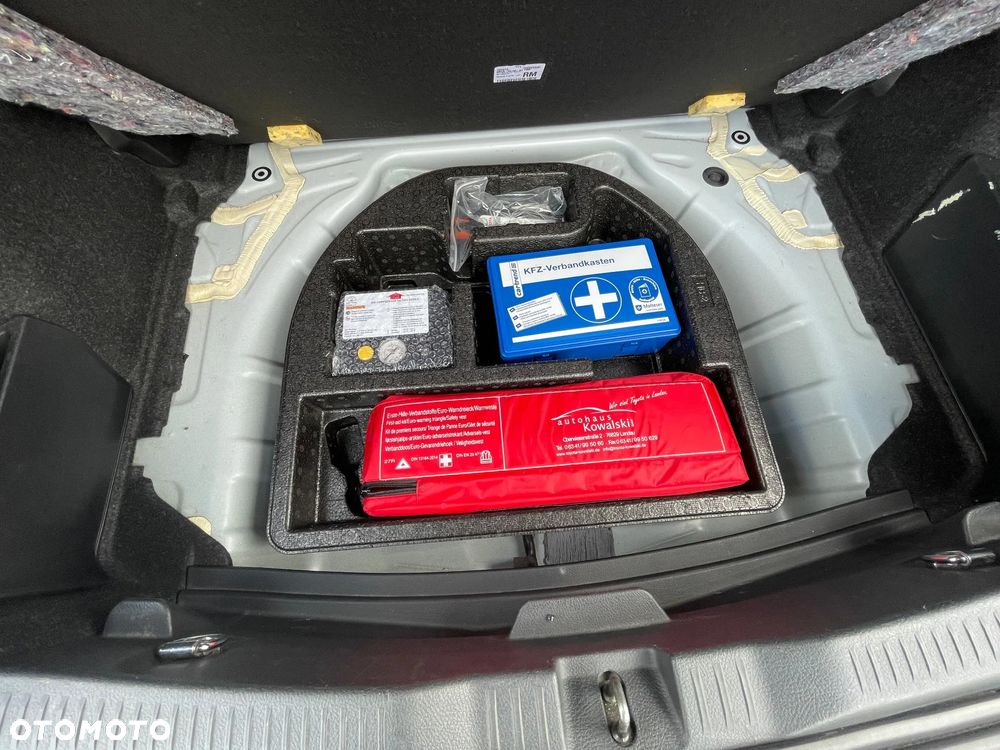 Toyota Auris 1.6 Valvematic Comfort - 18