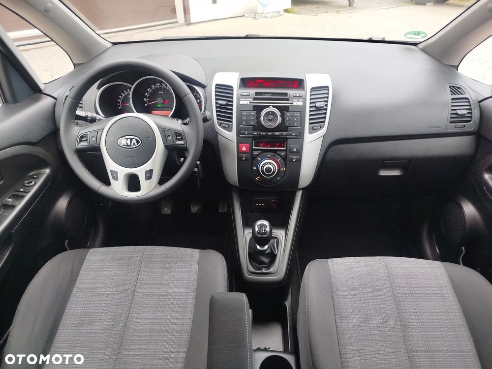 Kia Venga 1.6 CVVT Dream-Team Edition - 11