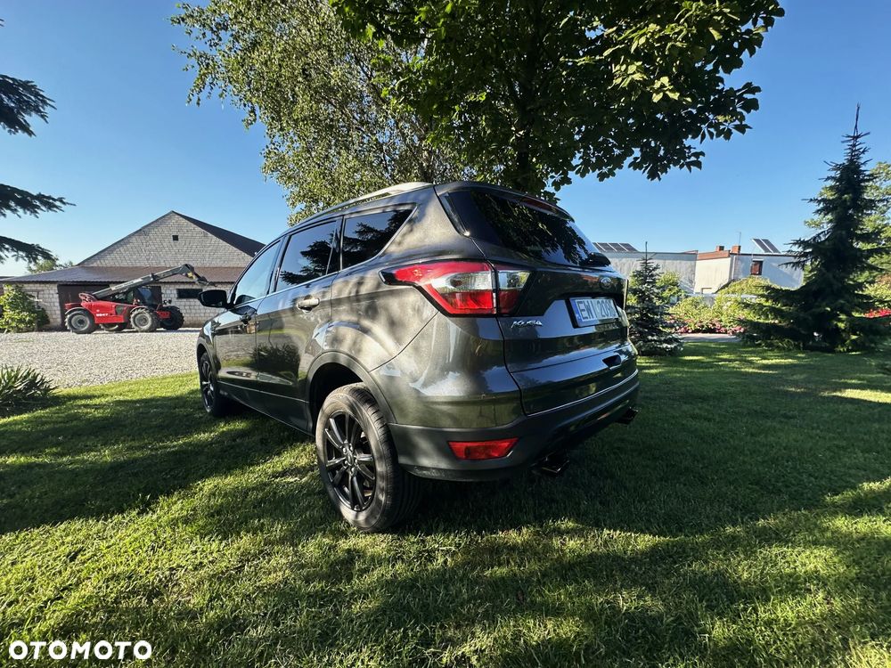 Ford Kuga 2.0 TDCi 2x4 Titanium - 15