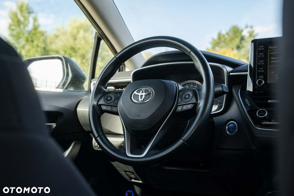 Toyota Corolla 1.8 Hybrid Comfort - 23