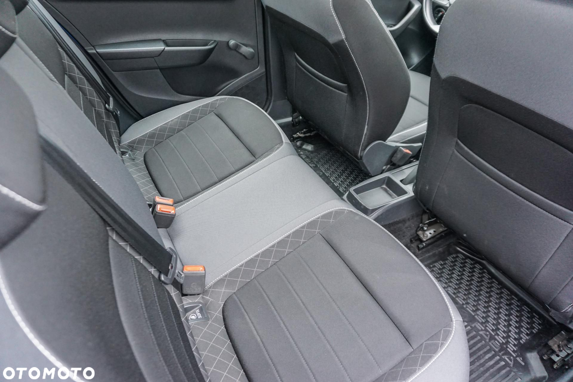 Skoda Fabia - 15