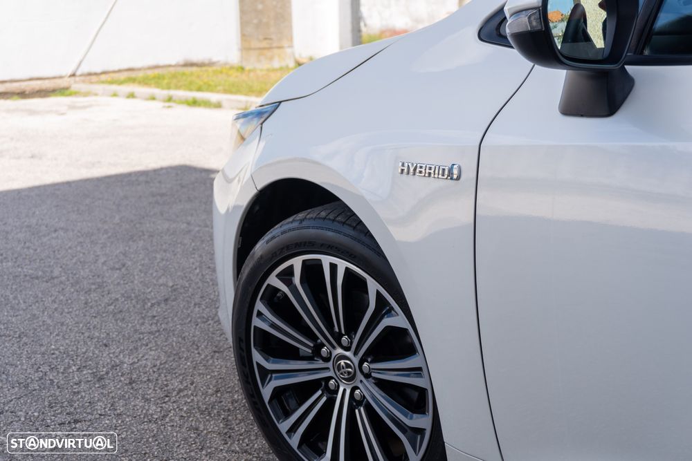 Toyota Corolla Touring Sports 1.8 Hybrid Comfort+P.Sport - 8
