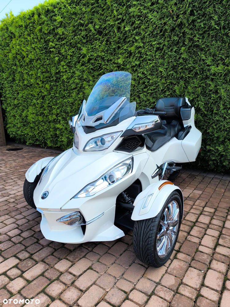 Can-Am Spyder - 3