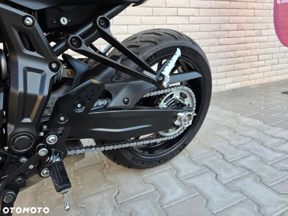 Yamaha MT - 19