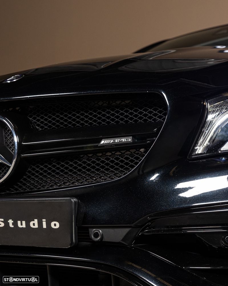 Mercedes-Benz CLA 45 AMG 4Matic Speedshift 7G-DCT Night Edition - 8