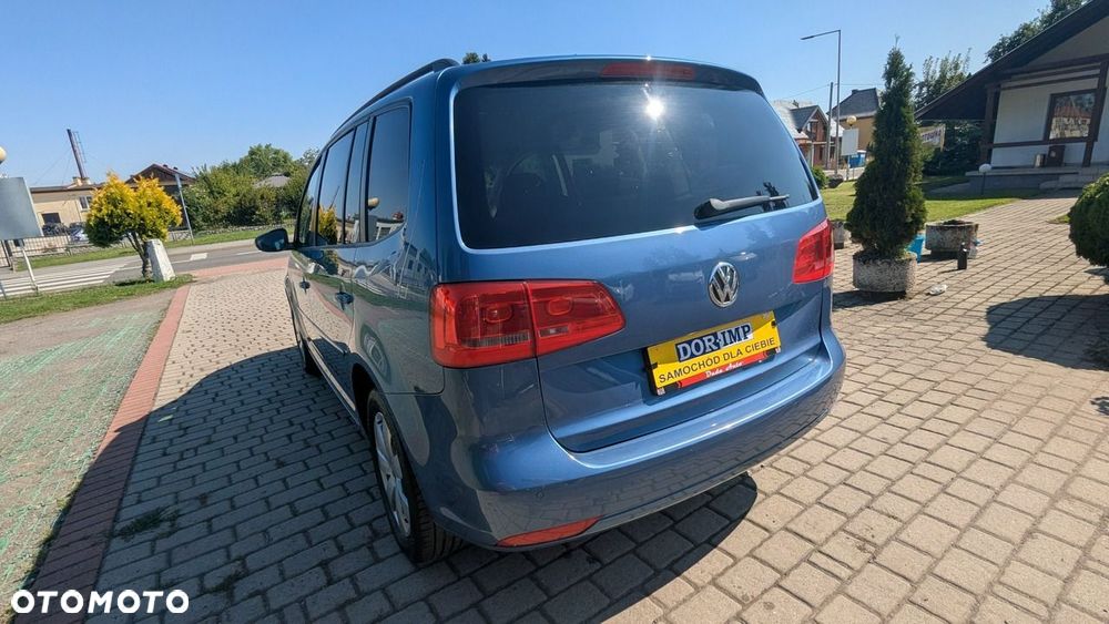 Volkswagen Touran - 6