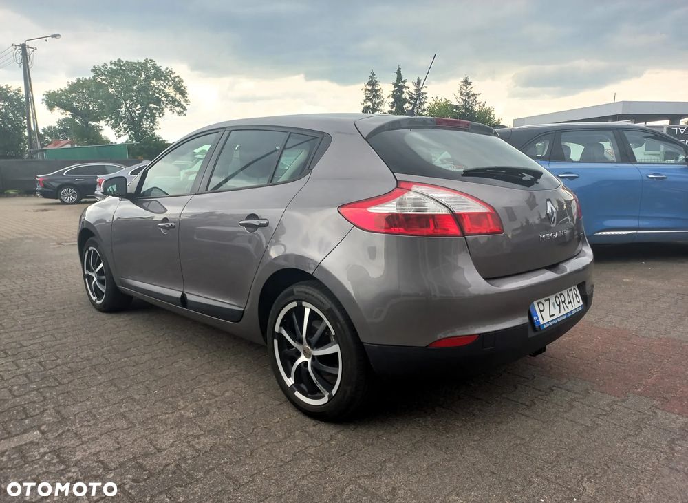 Renault Megane - 8