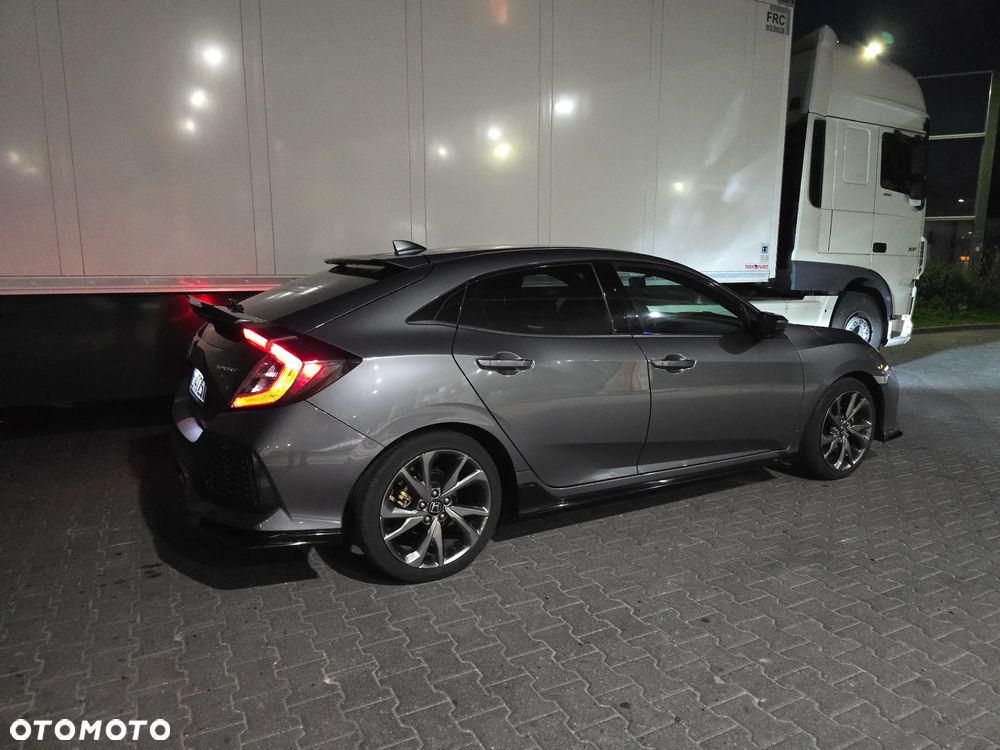 Honda Civic 1.5 i-VTEC Turbo Sport - 3