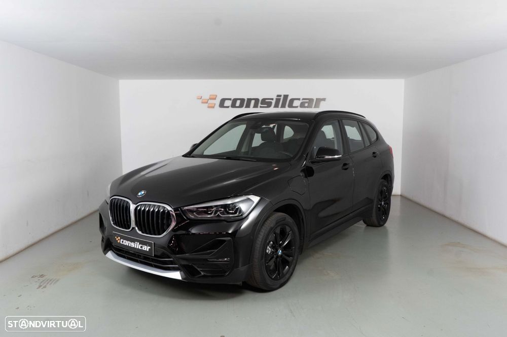 BMW X1 25 e xDrive Corporate Edition - 2