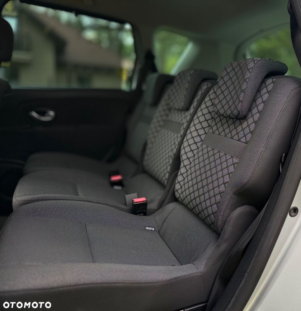Renault Scenic - 9