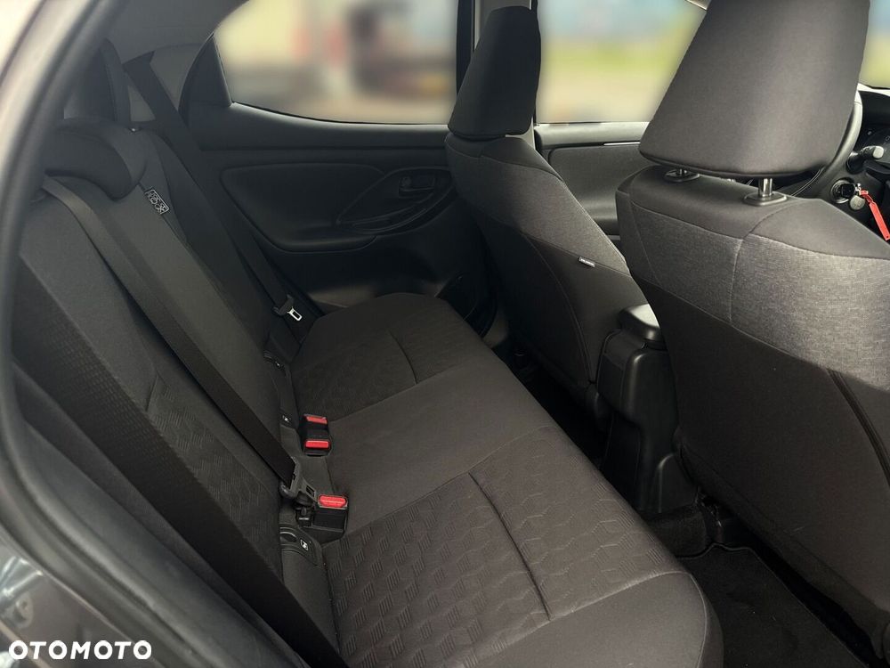 Toyota Yaris Hybrid 1.5 Style - 10