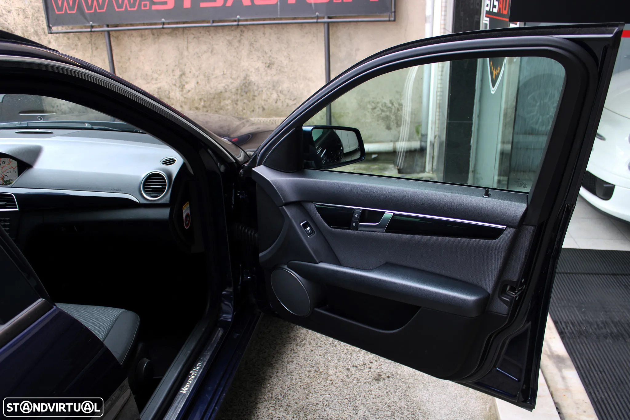 Mercedes-Benz C 200 CDi Classic BlueEfficiency - 27