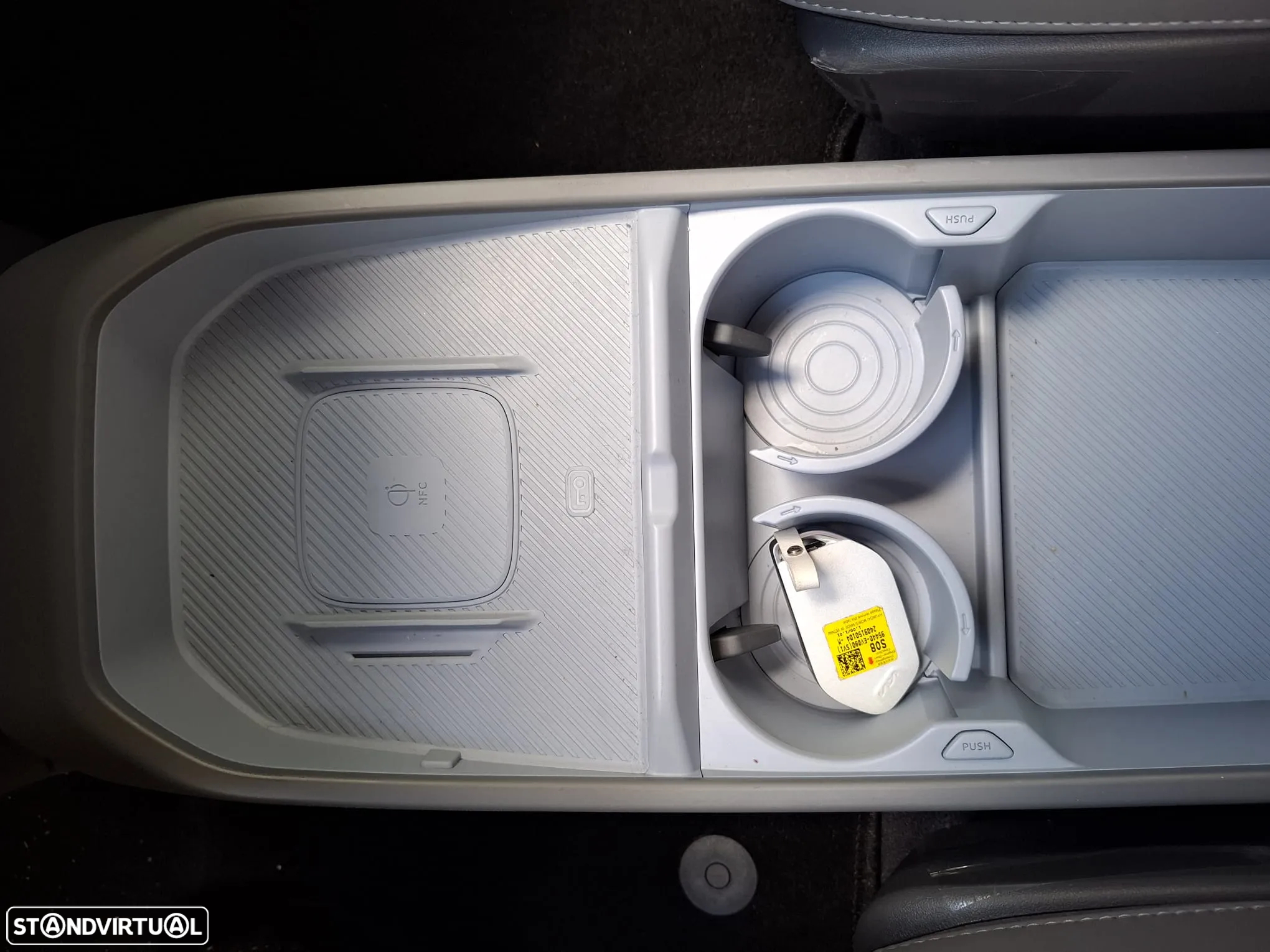 Kia EV3 81.4 kWh Tech - 25