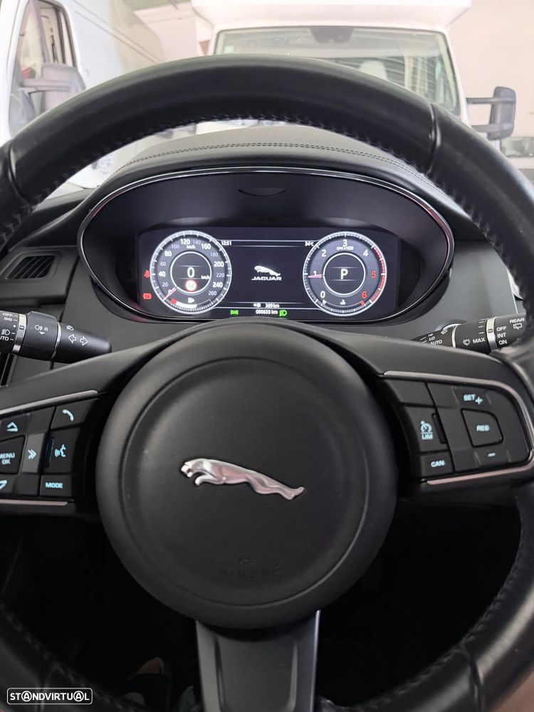 Jaguar E-Pace 2.0 i4D R-Dynamic S AWD Aut. - 11