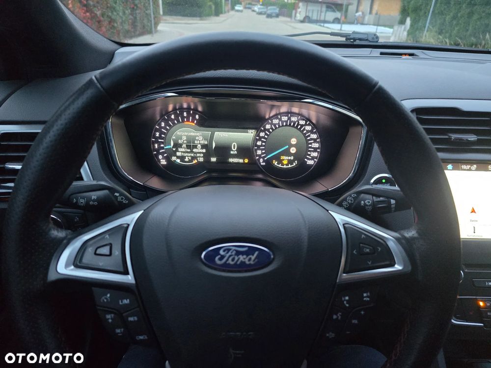 Ford Mondeo 2.0 TDCi ST-Line - 17