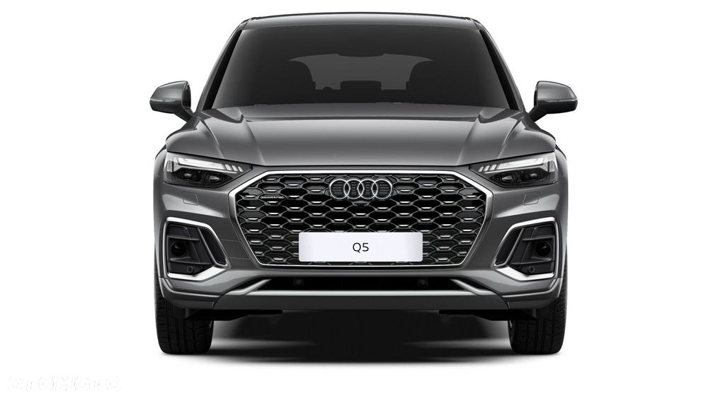 Audi Q5 Sportback - 4