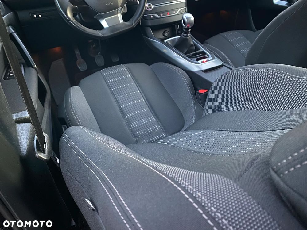 Peugeot 308 BlueHDi FAP 120 Stop&Start Active - 33