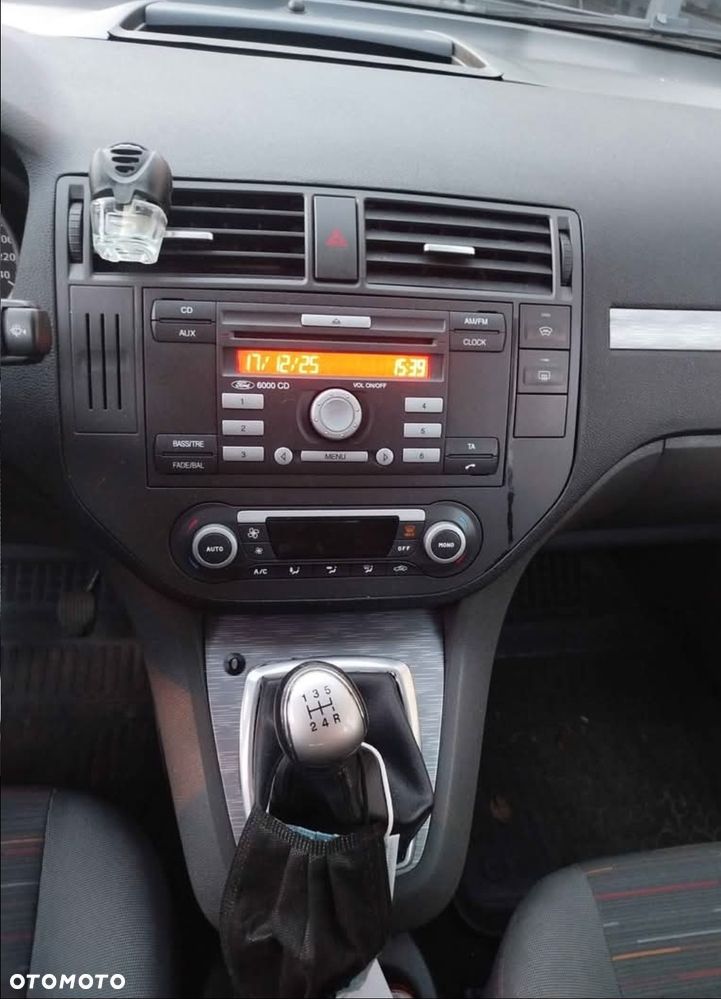 Ford C-MAX - 8