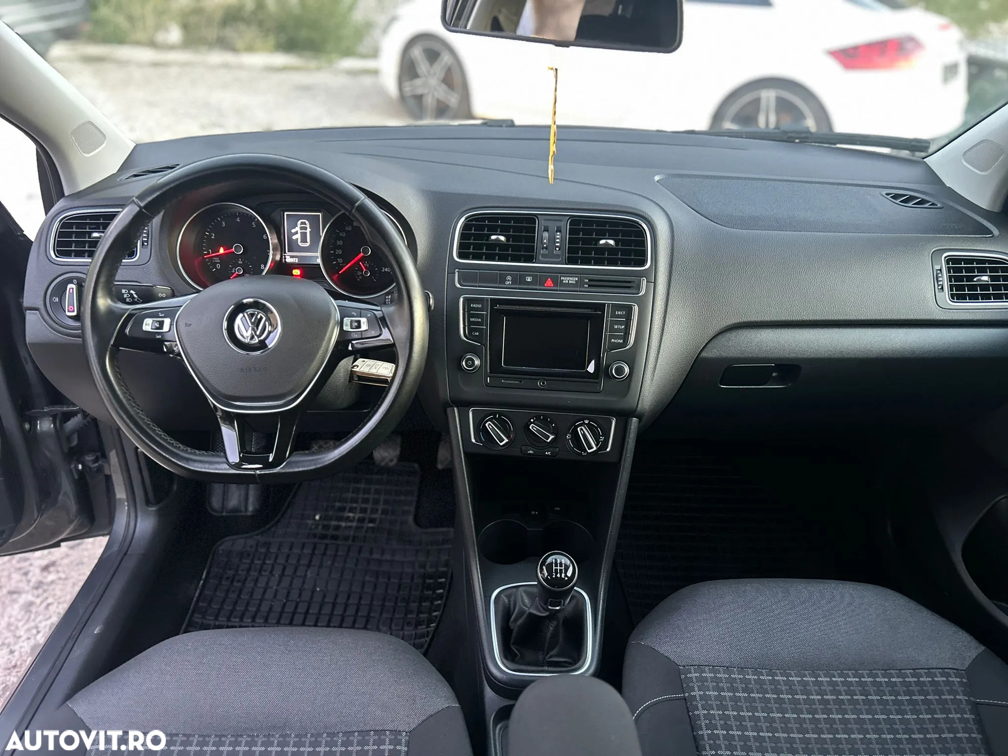 Volkswagen Polo 1.0 Blue Motion Technology FRESH - 6