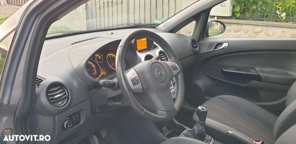 Opel Corsa 1.4 16V ecoFLEX Start-Stop 150 Jahre - 6