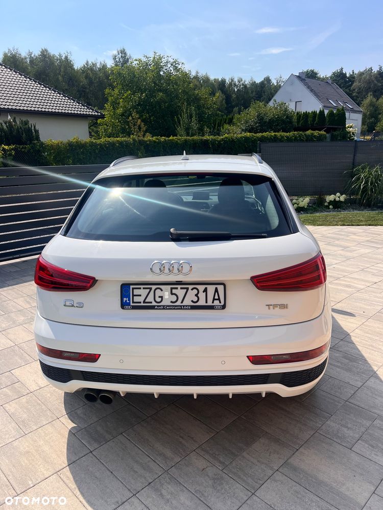 Audi Q3 1.4 TFSI Design S tronic - 5