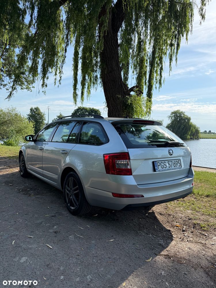 Skoda Octavia - 8