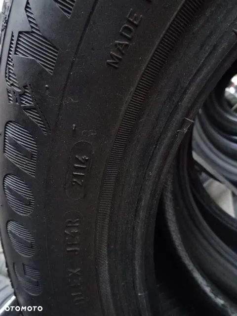 175/65/R14 82T GOODYEAR ULTRA GRIP 9 - 8