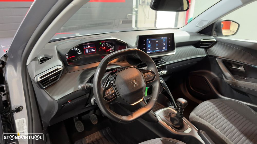 Peugeot 2008 Benzin 100 Style - 16