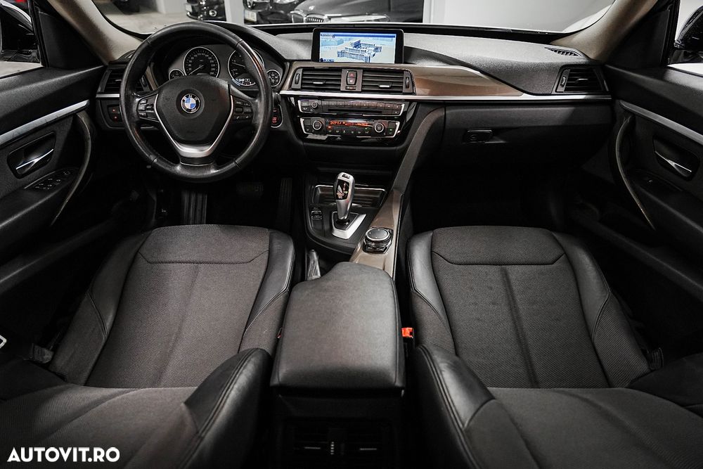 BMW Seria 3 320d Aut. Modern Line - 23