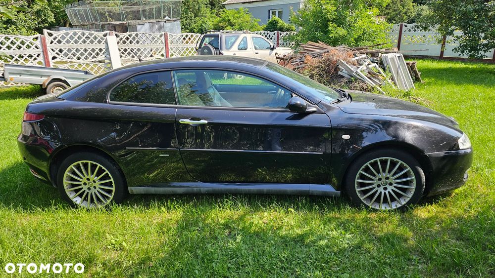 Alfa Romeo GT - 6