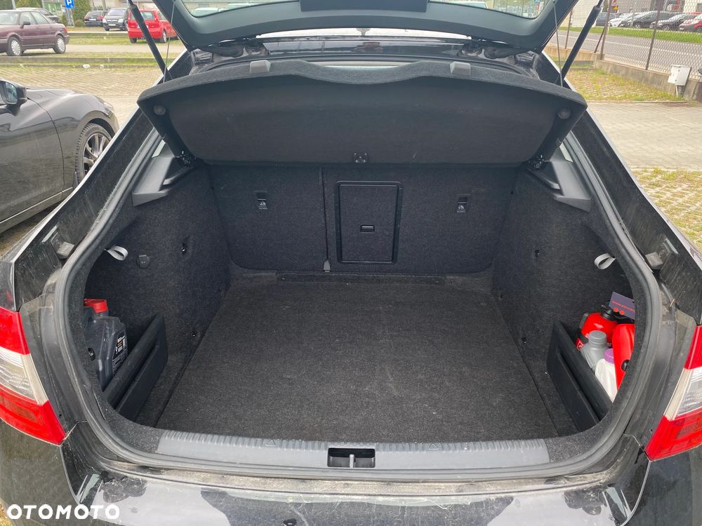Skoda Octavia 2.0 TDI Style - 9