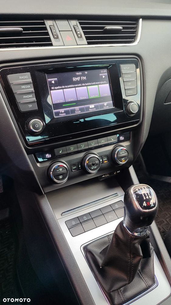 Skoda Octavia 1.6 TDI 4x4 Elegance - 9