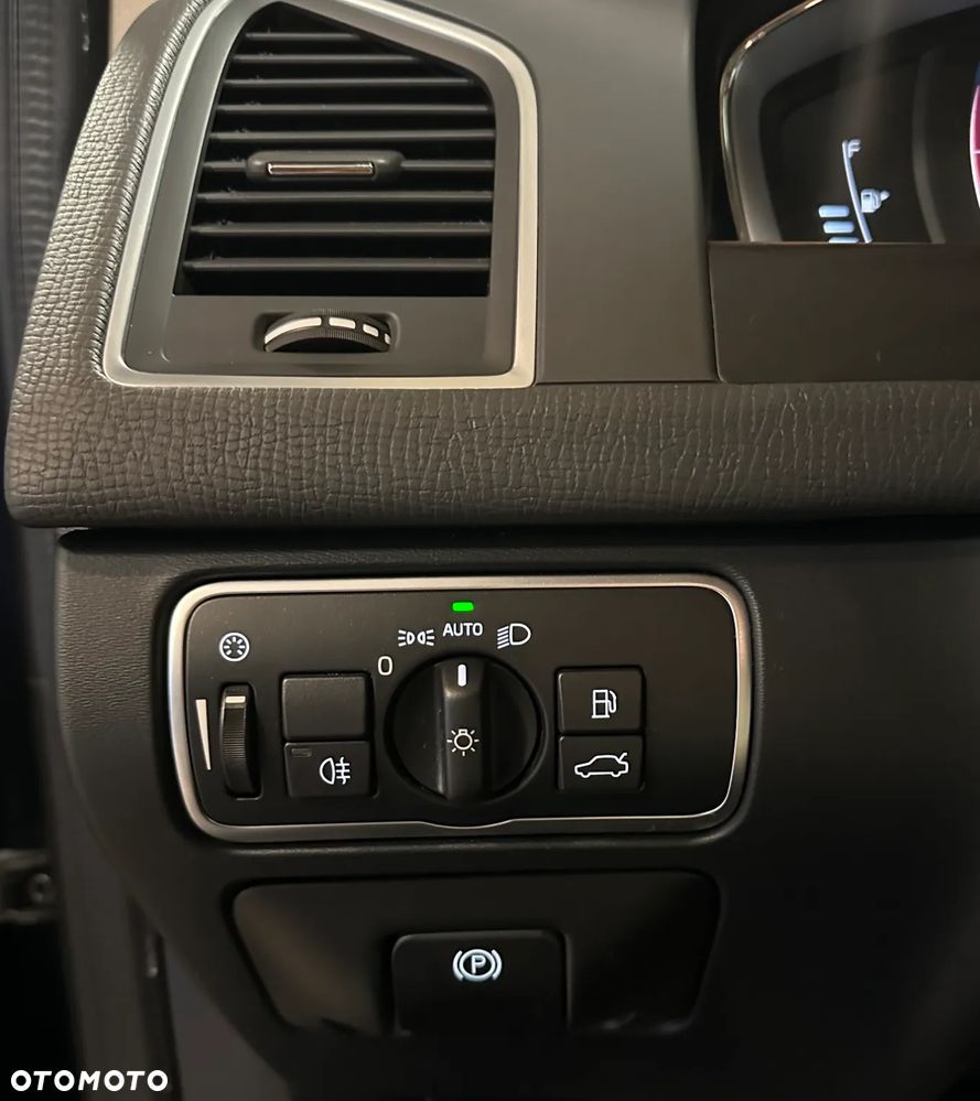 Volvo XC 60 D4 Drive-E Summum - 22