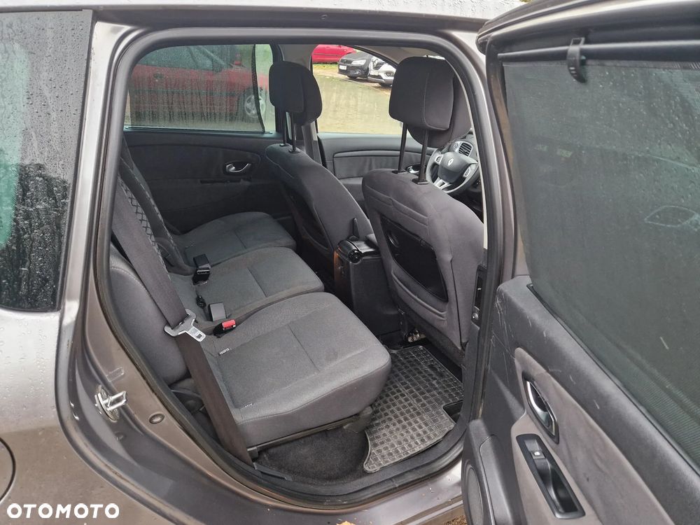 Renault Scenic 1.5dCi TomTom Edition - 6