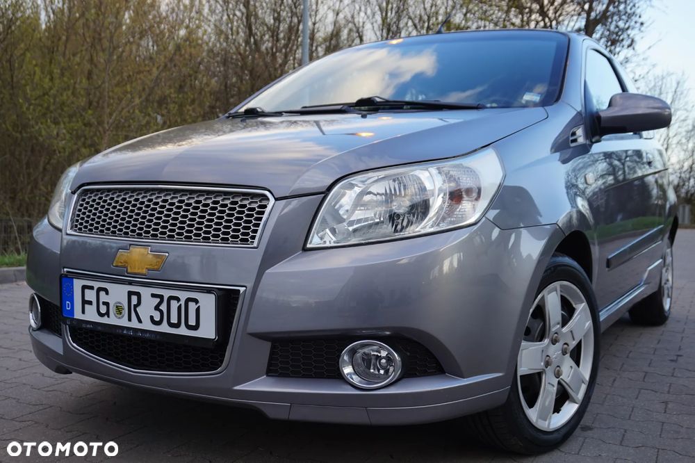 Chevrolet Aveo - 9