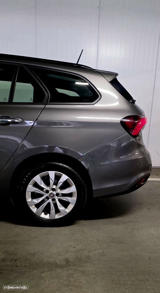 Fiat Tipo Station Wagon 1.3 MultiJet Lounge - 12