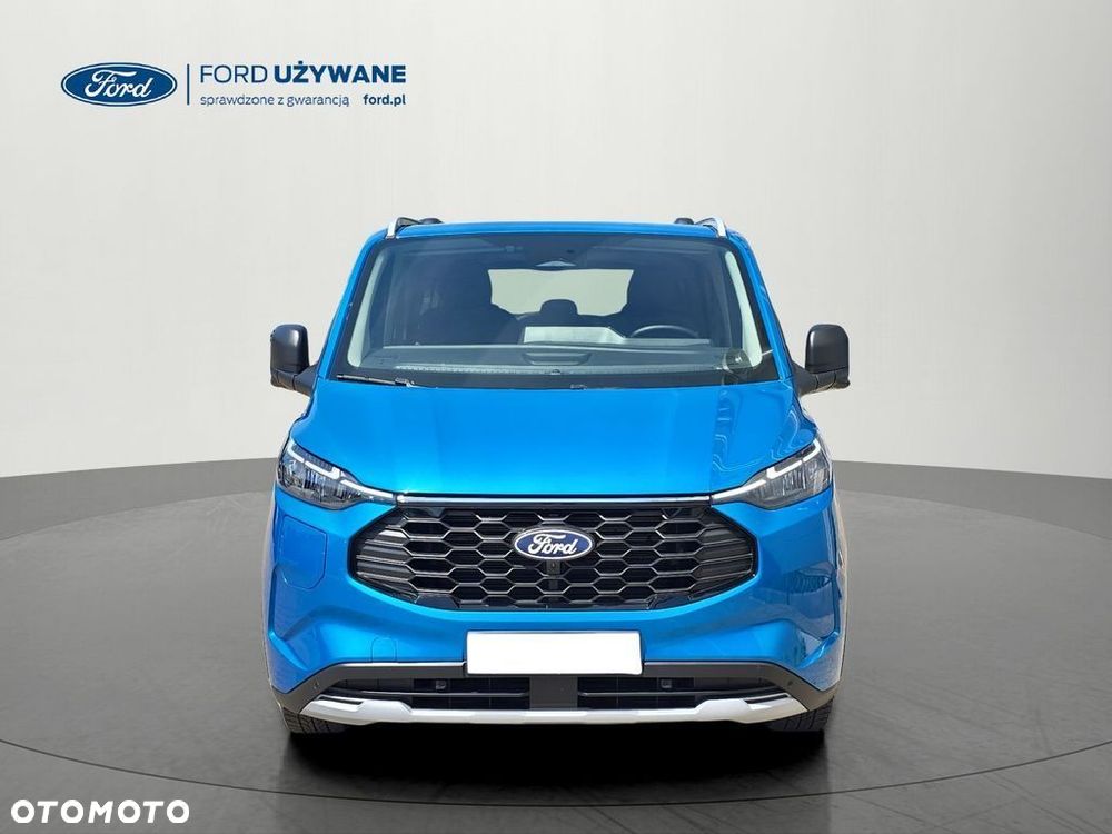 Ford Tourneo Custom - 2