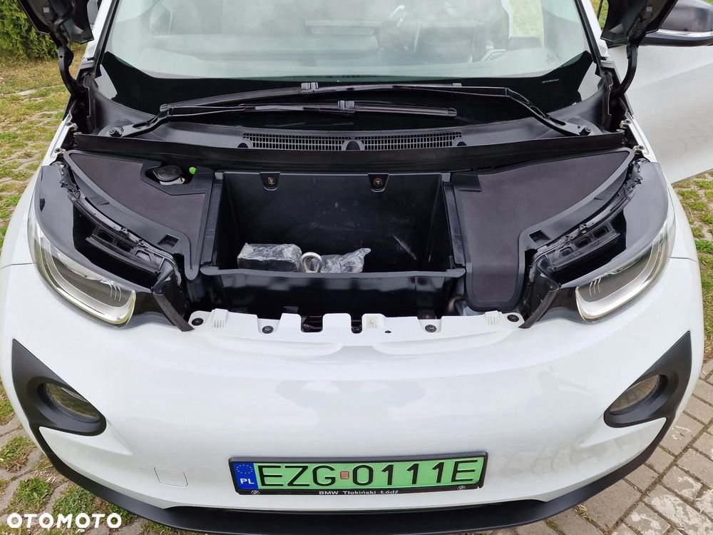 BMW i3 (60 Ah) - 25