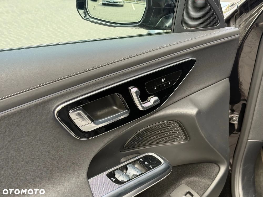 Mercedes-Benz Klasa E 300 de PHEV 4-Matic All-Terrain Avantgarde 9G-Tronic - 12