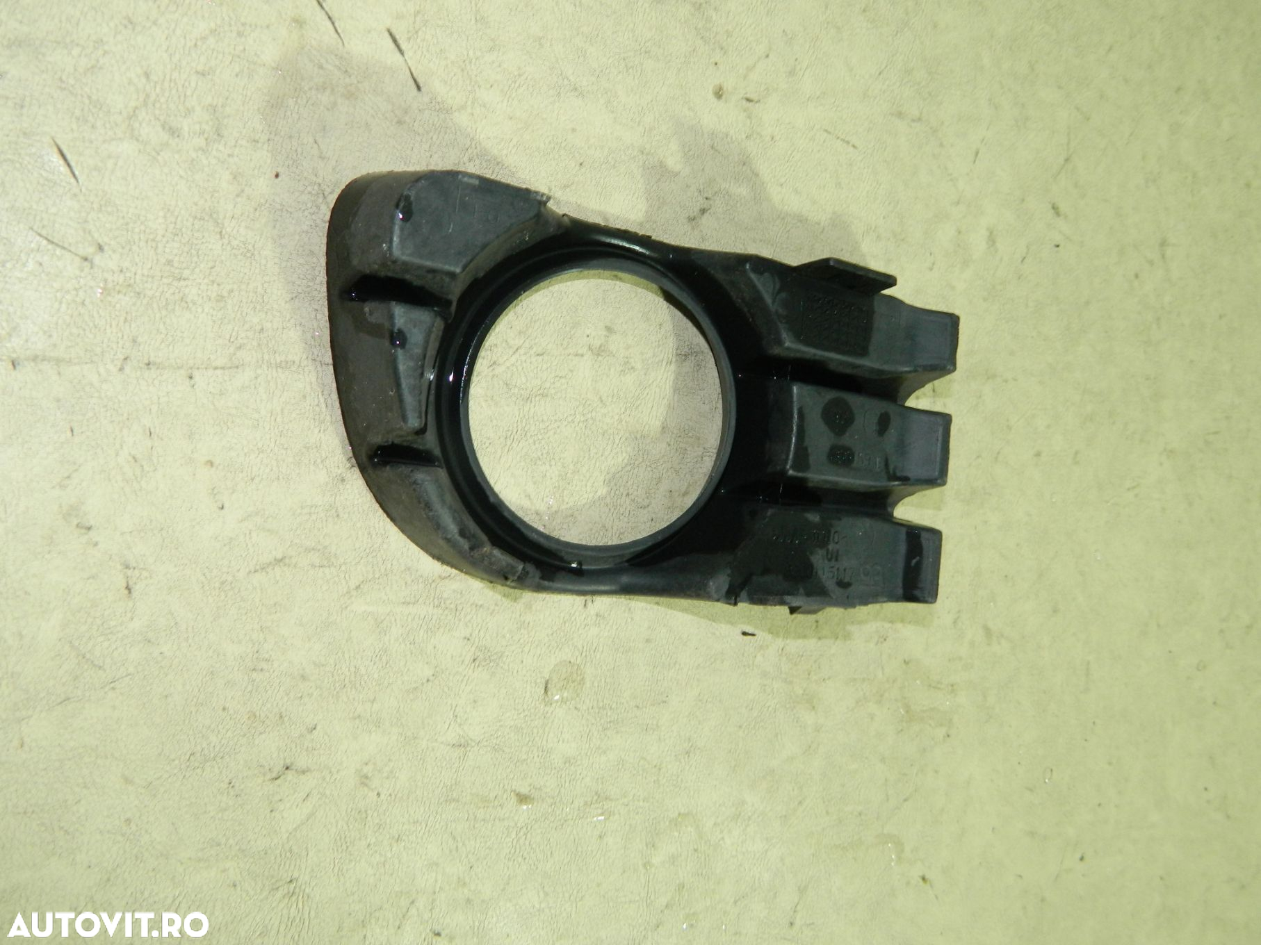Grila proiector partea stanga, Renault Megane 2, 2002, 2003, 2004, 2005, 2006, 2007, 2008,, 8200115117 - 5