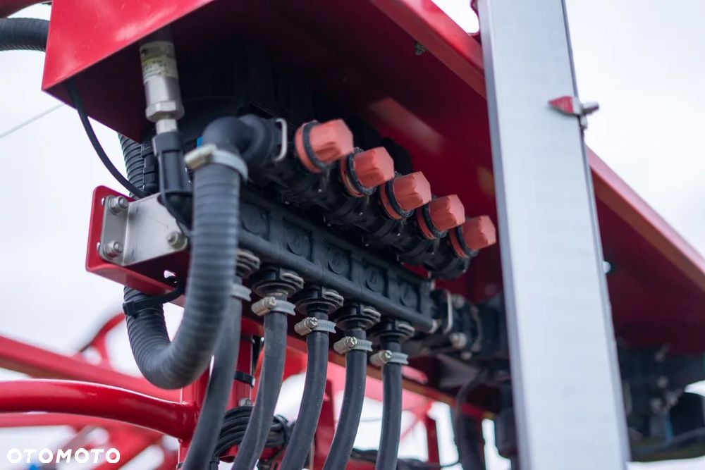 Unia UNIA PILMET PLUS – 2000 L OPRYSKIWACZ 1 WŁAŚCICIEL - 20