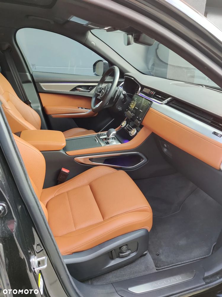 Jaguar F-Pace 2.0 P250 mHEV AWD R-Dynamic S - 9